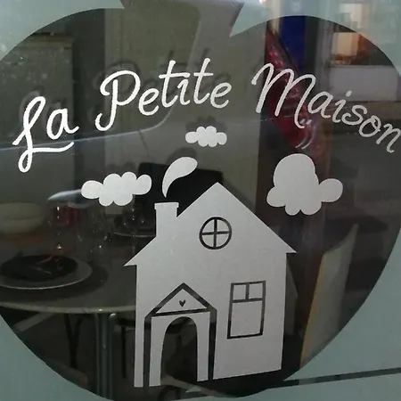 La Petite Maison Nyaraló